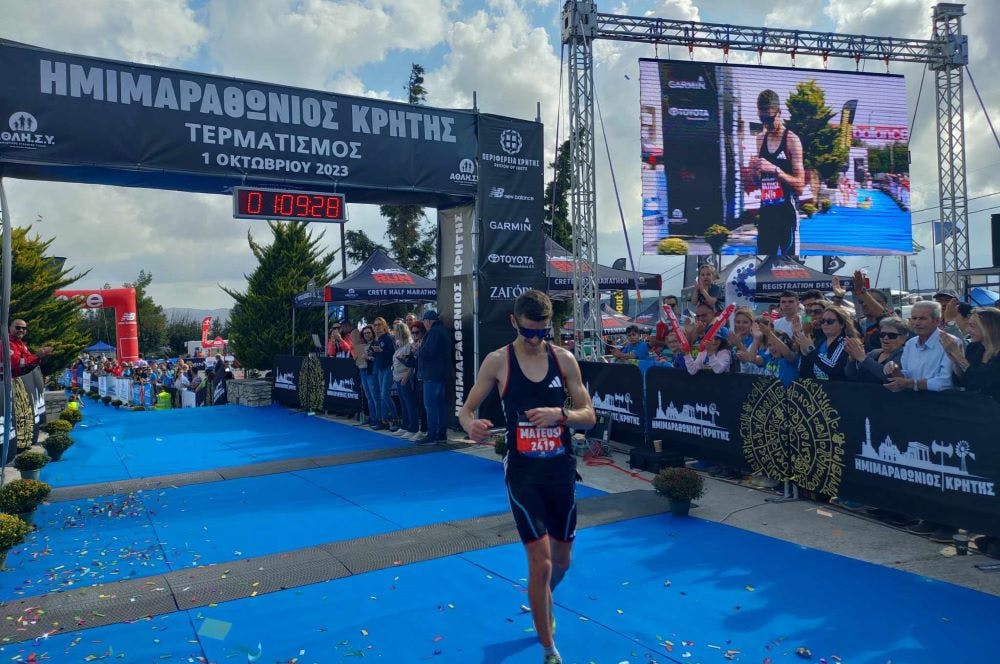 Ημιμαραθώνιος Κρήτης: Συνέτριψε το ρεκόρ διαδρομής ο Ούγγρος Gaspar, νικήτρια η Ολλανδή Wilknes (pics, vid) runbeat.gr